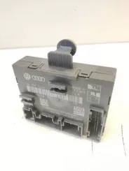 Блок керування дверима Audi A1 8X0959793H 10094291