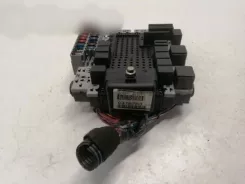 Блок запобіжників Volvo S60 / Комплектний 8622520 0378783 161219381