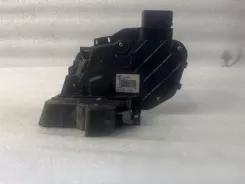 Замок передніх дверей Volvo V70 31253674 066904104 A649317