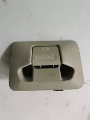 Кнопка / перемикач ручного гальма Volvo V70 30773540 099C4406