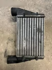 Охолоджувач наддувного повітря / інтеркулер Audi A6 S6 C5 4B 058145805 058145805A