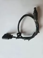 Volkswagen Golf IV Sonda лямбда 06A906265P 0258005143 0258005144