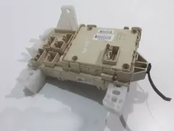 Корпус / модуль запобіжників AR10 Toyota Corolla Verso 982210F010 05112409183781 2470532397