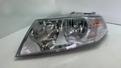 Фара Skoda Octavia Mk2 (1Z) 086651111L 030111511B