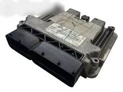 Контролер / модуль ЕБУ Volkswagen Golf VI 03C906016AM 03G907309A 0261S06083
