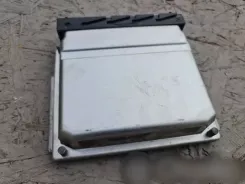 Блок керування/контролер Volvo V70 08677708A 0000110547 0281010319