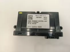 Модуль / блок керування люком Tesla Model S 100751200B 10150169 A0753G02B