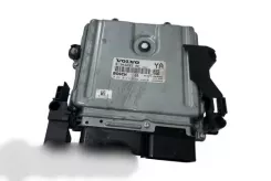 Блок керування двигуном Volvo V70 31303095AC 1039S30929 0281016616