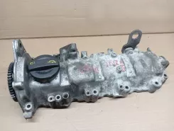 Volkswagen Polo V 6R Кришка клапана 03F103475P