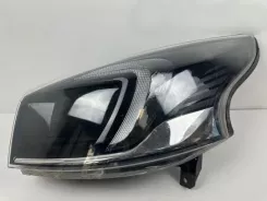 Фара Opel Vivaro 260606315R 03867960 1EE01156501