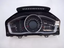 Одометр / спідометр Volvo V60 31412865 0195711 E3-B5-44-3