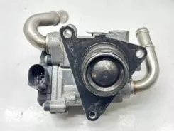 Клапан рециркуляції відпрацьованих газів (EGR) Volkswagen PASSAT B8 04L131501 00430 105524