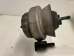 Підвіска двигуна Audi A6 S6 C6 4F 4F0199379H 050830 023355