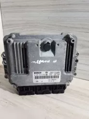 Контролер / модуль ЕБУ Renault Megane III 0281015676 237100055R