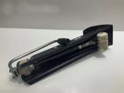 Домкрат Mercedes-Benz E W211 A2115830215 0016F1 2115830215
