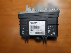 Контролер / модуль ЕБУ Volkswagen Golf III 032906030G 610025601 T579K8C5