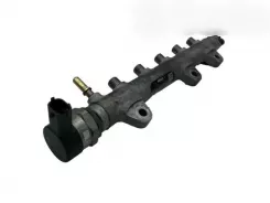 Впорскувальна рампа Opel Vivaro 0445214155 003684L3 8200842432