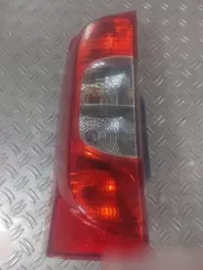 Задній ліхтар Peugeot Bipper 01391433080E