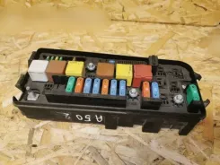 Блок запобіжників Opel Signum / Повністю 13248317 00102853 519174510