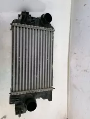 Opel Meriva B Охолоджувач наддувного повітря / інтеркулер 560961104 0003731 R3451004