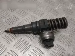 Паливний інжектор Volkswagen Golf IV 0414720209