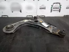 Ford Fiesta Передній нижній важіль керування 1063236