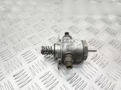 Audi A4 S4 B8 8K Паливний насос високого тиску 06J127025D