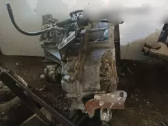 Ford Focus Механічна 5-ступінчаста коробка передач 6M5R7002YC 050408092522