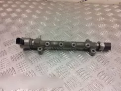 Audi Q3 8U Інжекторна рампа 04L089G 0902804