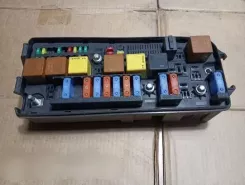 Блок запобіжників Saab 9-3 Ver2 / Комплектний 12767114 00052713 519124309