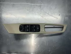 Кнопки вікон Volvo XC60 30739504 03454125