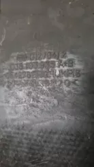 Volkswagen Golf IV Верхня кришка двигуна 038103935A