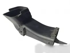 BMW 2 F22 F23 Запчастина повітрозабірника 13717597585 026184