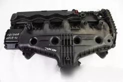 Кришка клапанів Volvo S60 31330239 1022773s01 1022772s03