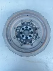 Маховик Volkswagen Golf VIII 06Q105266B 012295002013 130123041A