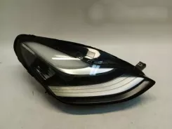 Фара Tesla Model 3 1077380-00-C