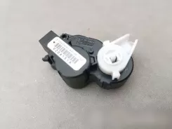 Nissan Leaf I (ZE0) Двигун обігрівача T1009914B 0204151A