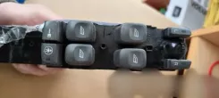 Кнопки вікон Volvo V70 9452959 00W40E M0D40F00090