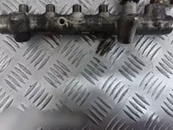 Opel Astra H Рейка впорскування 0445214049 032918L1