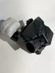 Корпус повітряного фільтра Subaru Outback A52AJ02 A52AJ01 22680AA380