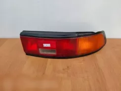 Задній ліхтар Mazda 323 0431321R