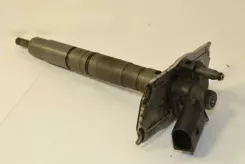 Паливний інжектор Volkswagen PASSAT B6 03L130277 08030403807 0445116030