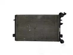 Audi A3 S3 8L Радіатор 652011 0009968