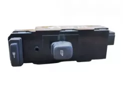Кнопки вікон Volvo XC70 8682950 MP50XD00020 01W50E