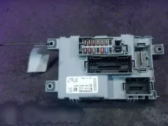 Блок запобіжників Fiat Fiorino / Повністю 01372061080