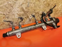 Opel Combo C Рейка впорскування 55197125 001179L2 0445214090