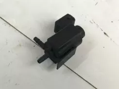 Вакуумний клапан BMW 5 E39 1742712 00T090