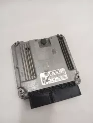 Контролер / модуль ЕБУ Volkswagen Golf V 03c906032B 1039S21289 03C906032
