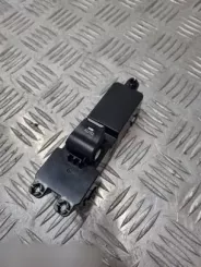 Кнопки вікон Hyundai Tucson TL 93575D3500 09053170001009