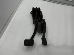 Педаль гальма Tesla Model Y 118869150A 0070000 118869100B